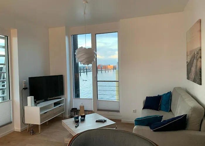 Hausboot Maritim Botel Großenbrode